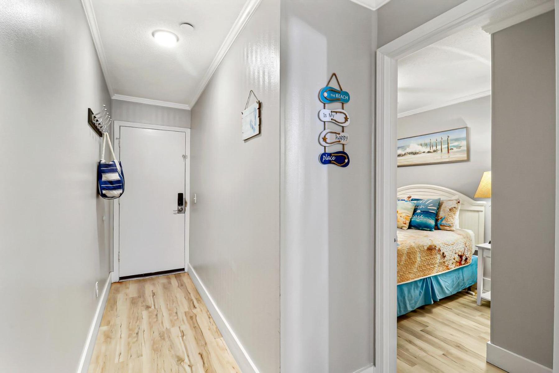 Ocean Dunes Villas #111, Beach Condo In Coligny Beach, 43 S Forest Beach Dr, Hilton Head Sc, Oceanfront Condo, Heated Pool, By Vacation Rental Hhi ヒルトンヘッドアイランド エクステリア 写真